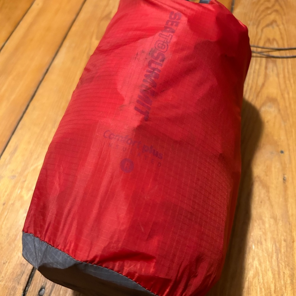 Sea to Summit Comfort Plus Insulated Air Sleeping Pad